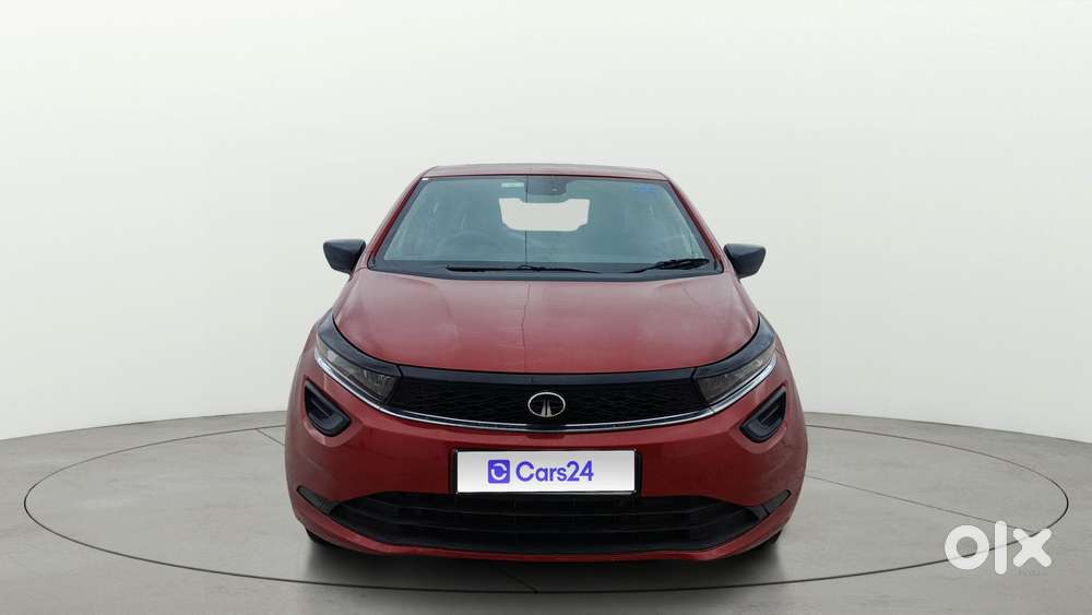 Tata Altroz Xma Plus (s), 2024, Petrol