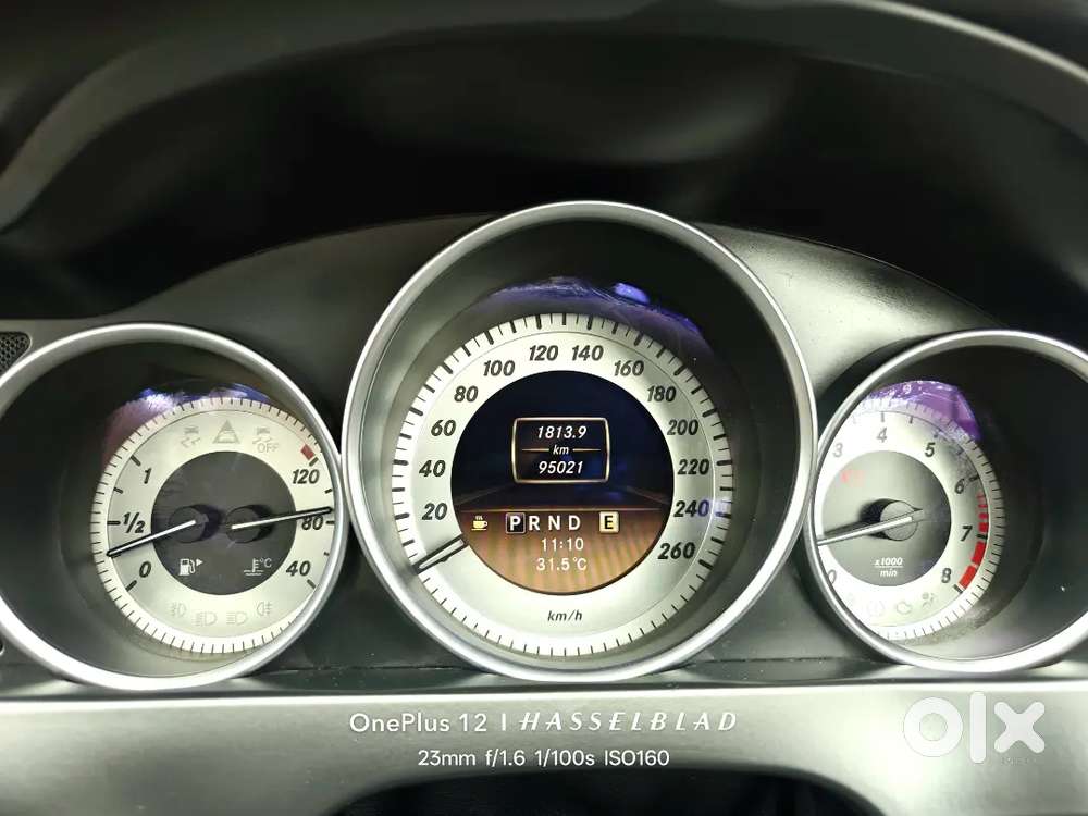 Benz C Class C200 - Original Kerala - 2011 - Petrol Automatic - Rwd