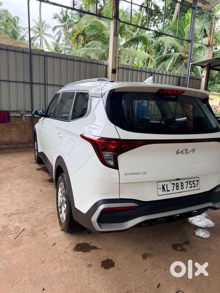 Kia Carens Prestige 2022
