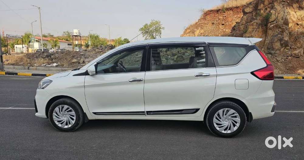 Maruti Suzuki Ertiga 2022-2023 Vxi Cng, 2022, Cng & Hybrids