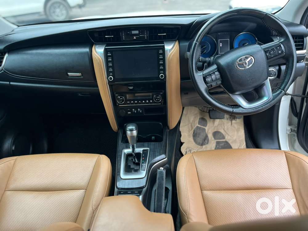 Toyota Fortuner 4x2 At 2.8 Diesel, 2022, Diesel