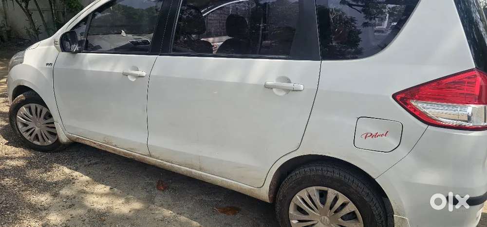 Maruti Suzuki Ertiga Vxi 2013 Car