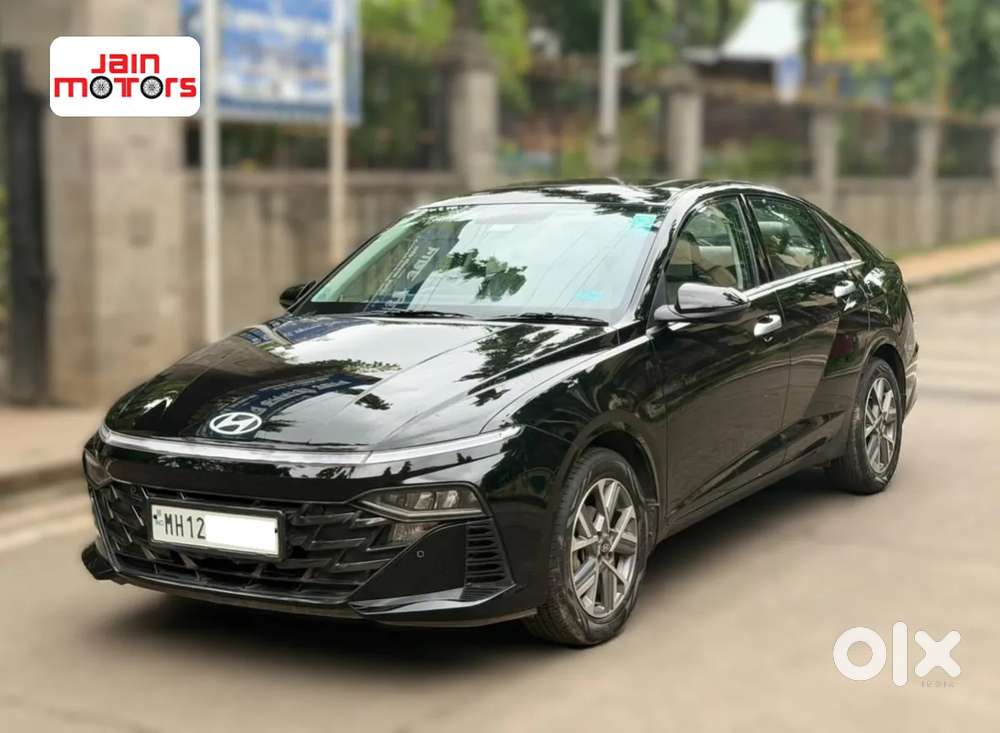 Hyundai Verna 1.5 Sx Petrol Mt, 2023, Petrol