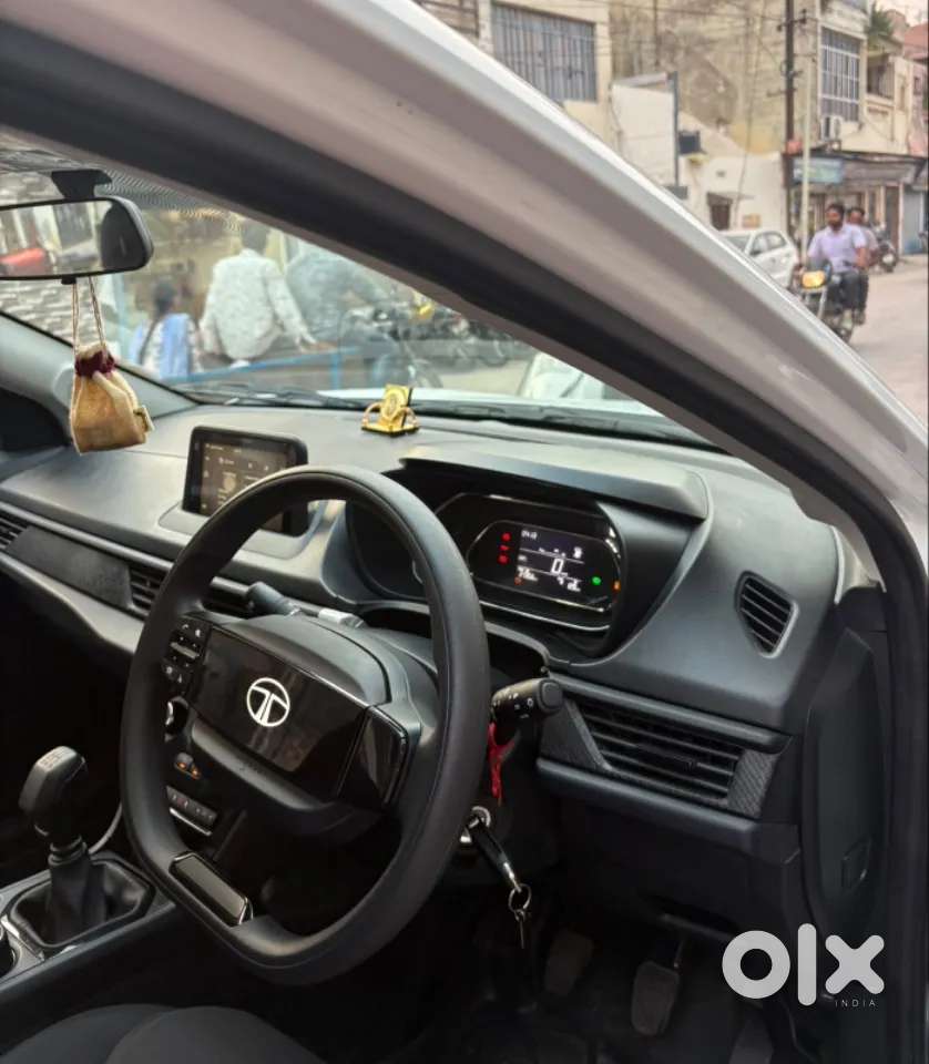 Tata Nexon Smart Plus1.2 Revotron Petrol 5 Mt, 2026, Petrol