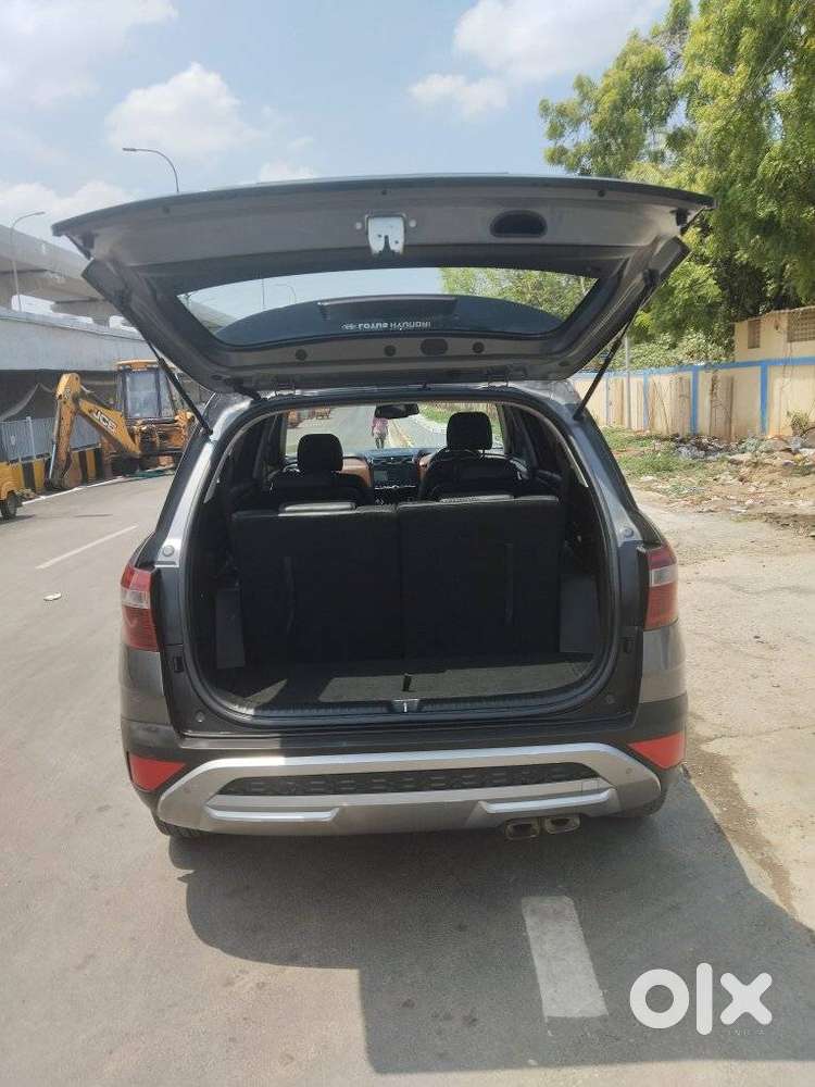Hyundai Alcazar Signature 1.5 Petrol Dct 6str, 2023, Petrol