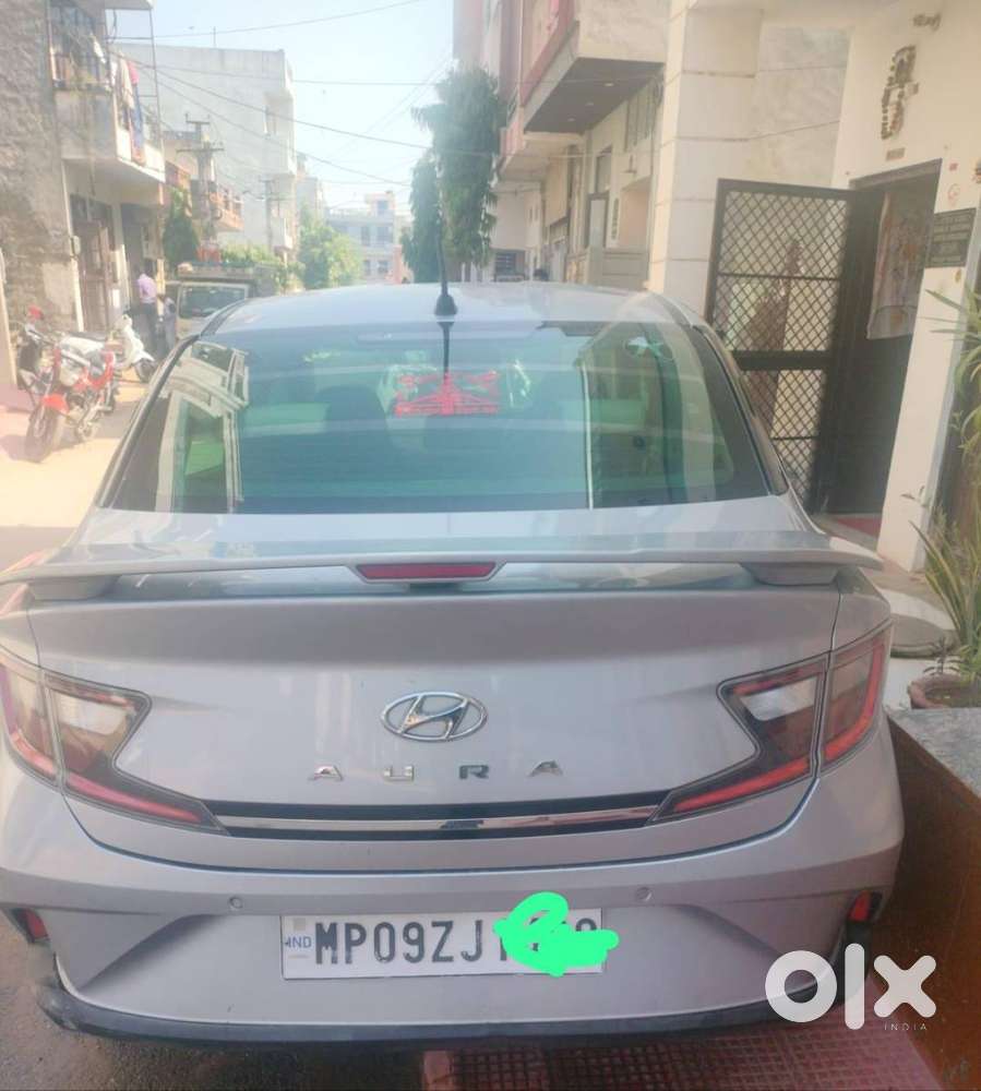 Hyundai Aura For Sale – Excellent Condition Well-maintained
