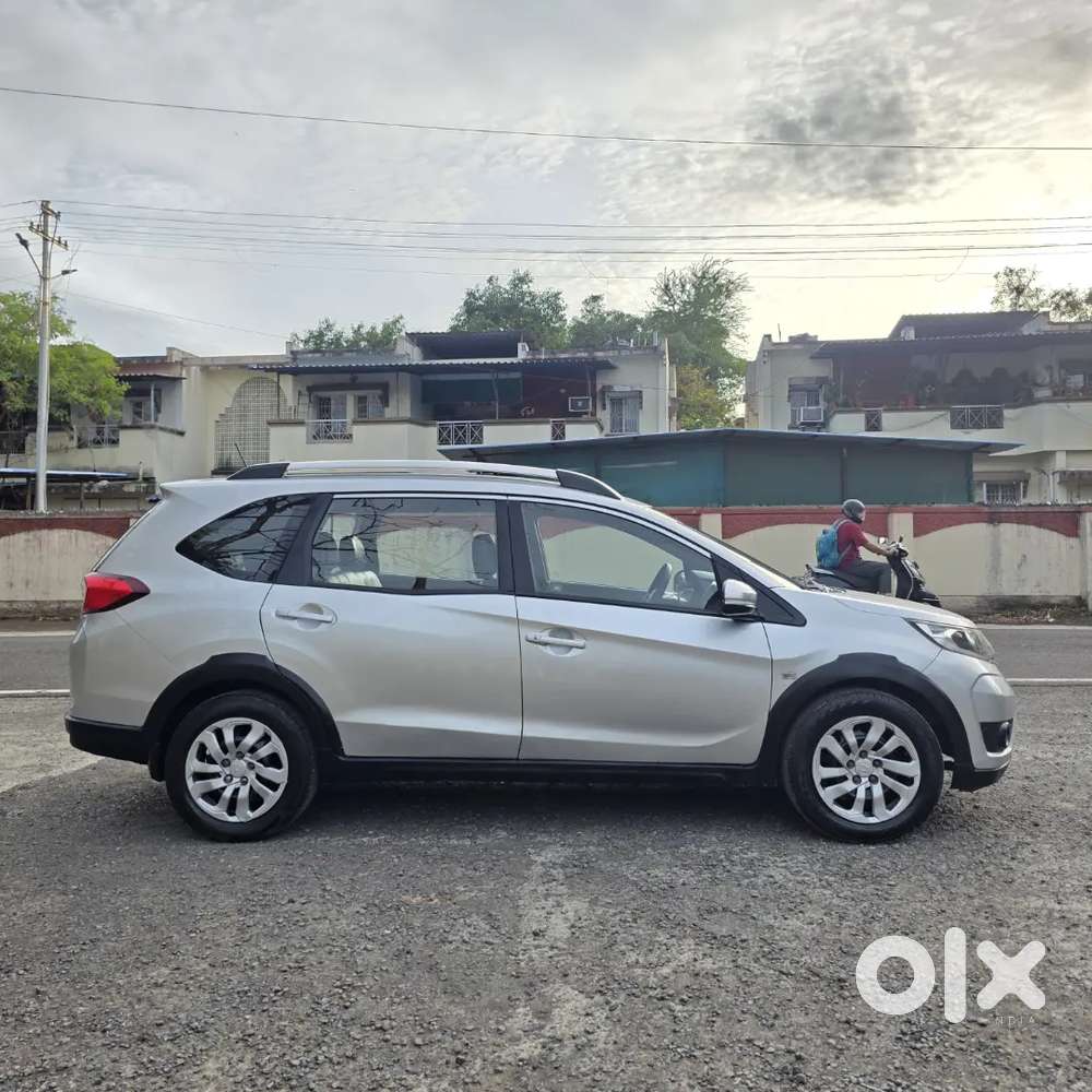 Honda Brv Diesel 2017 Well Maintained.