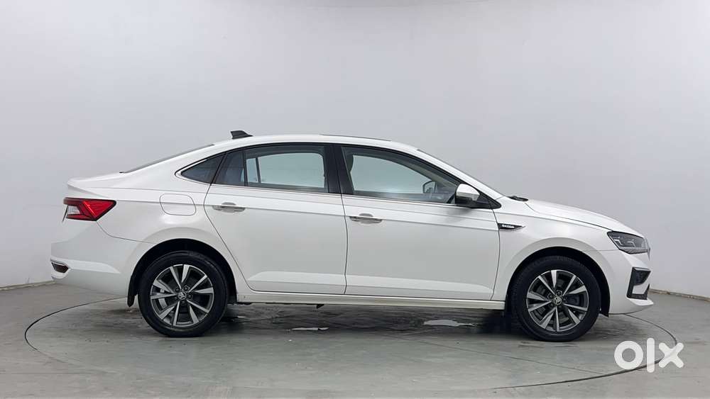 Skoda Slavia Style 1.5l Tsi Dsg, 2022, Petrol