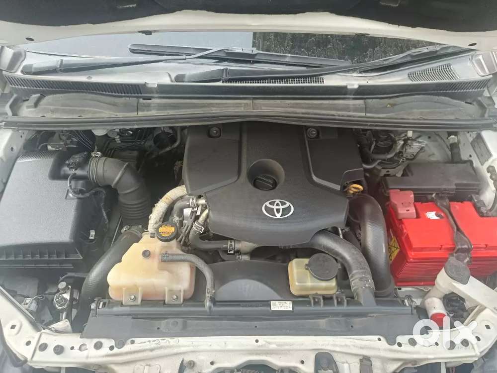 Toyota Innova Crysta 2016 Diesel Well Maintained