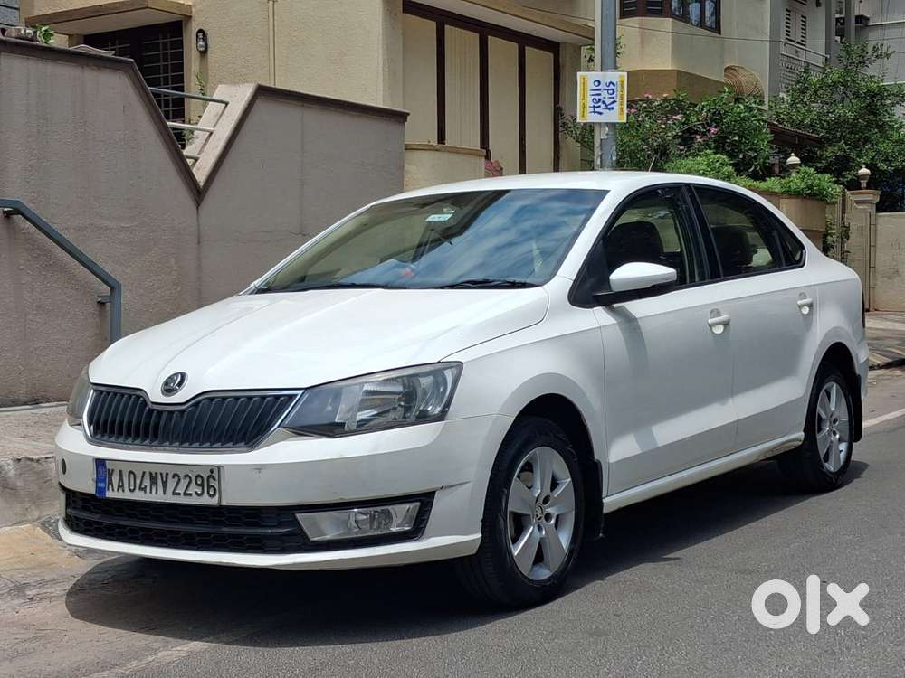 Skoda Rapid 1.6 Ambition Plus Tdi At, 2018, Electric