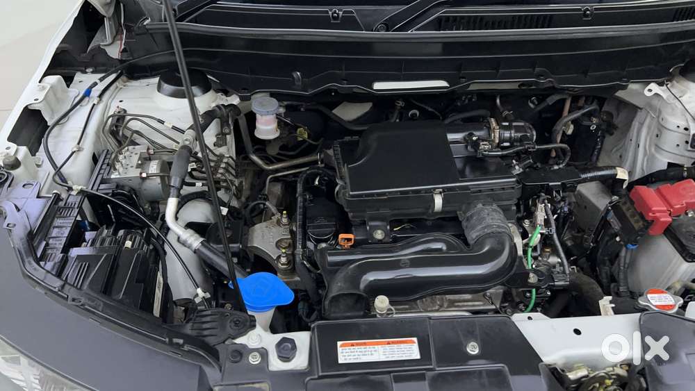 Maruti Suzuki Vitara Brezza 1.5 Zxi At, 2025, Petrol