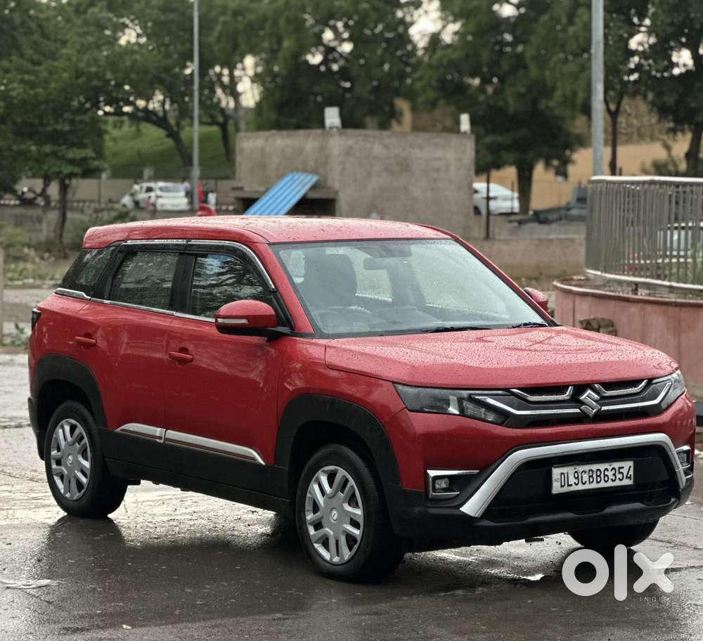 Maruti Suzuki Brezza 1.5 Vxi Cng, 2023, Cng & Hybrids