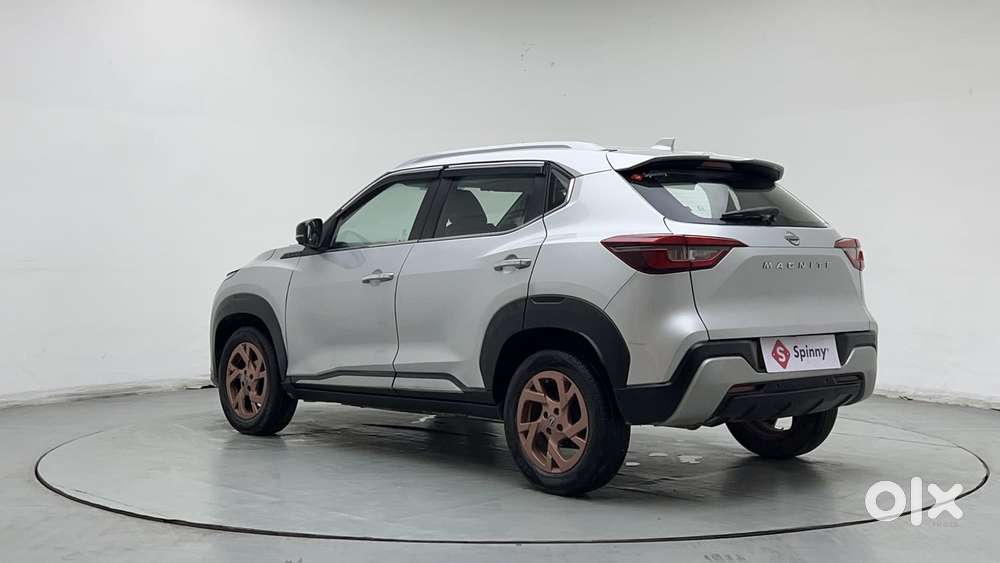 Nissan Magnite 1.0 Xv Premium Turbo Cvt, 2022, Petrol