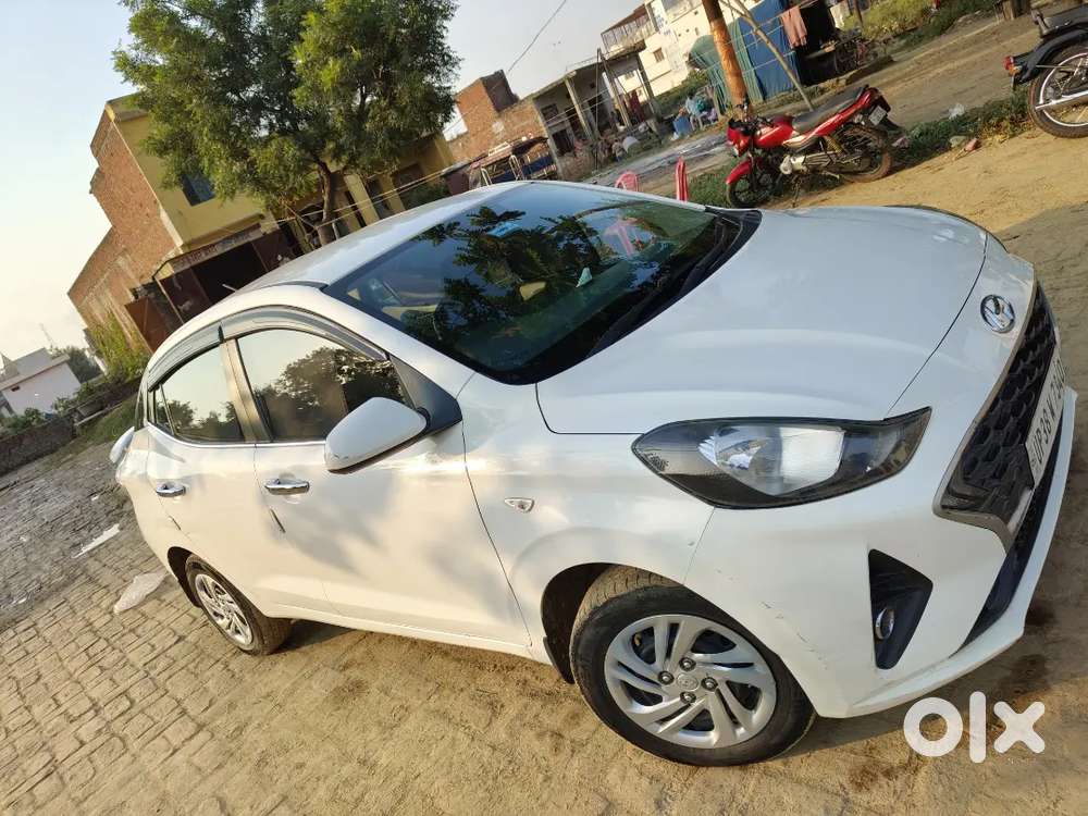 Hyundai Aura 2021 Variant