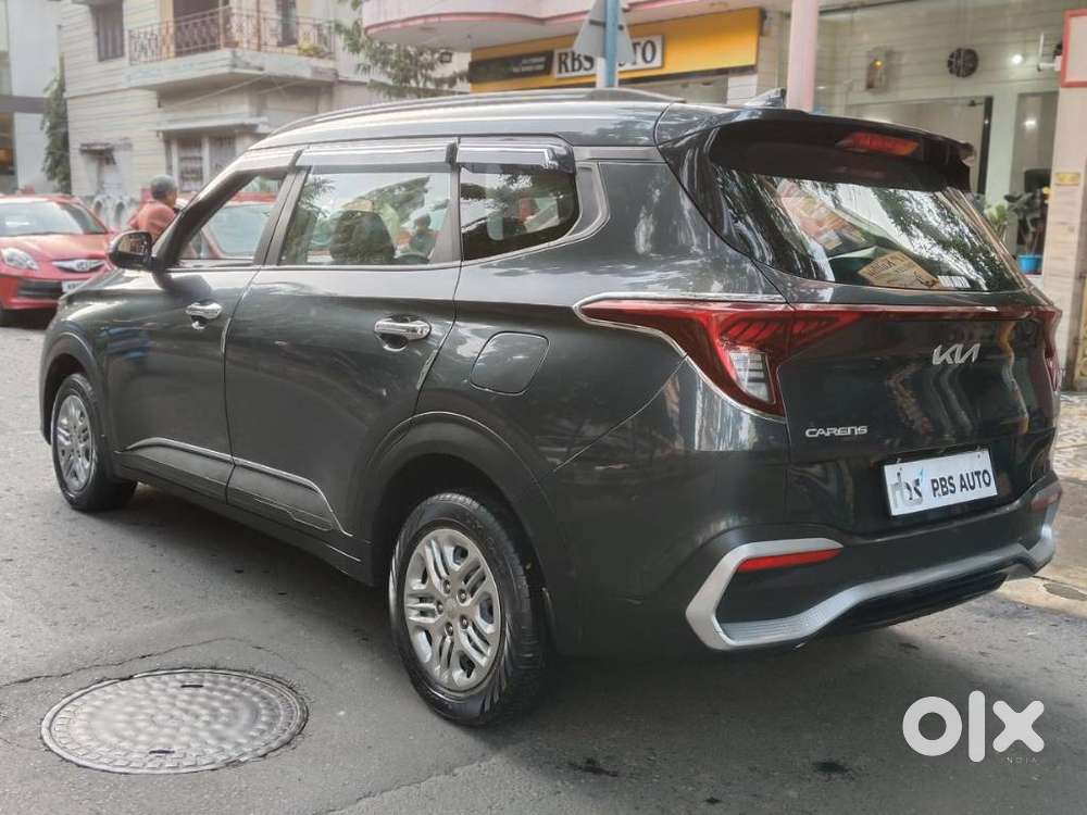 Kia Carens 1.4 Premium 7 Str, 2023, Petrol