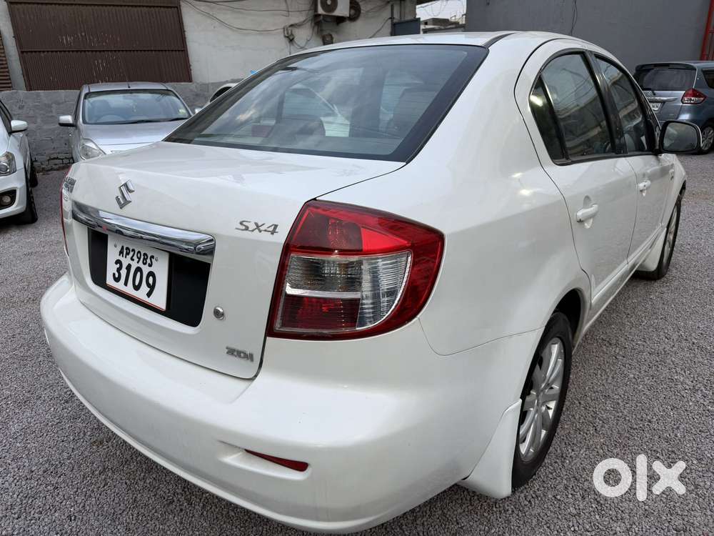 Maruti Suzuki Sx4 2007-2012 Zdi Leather, 2012, Diesel