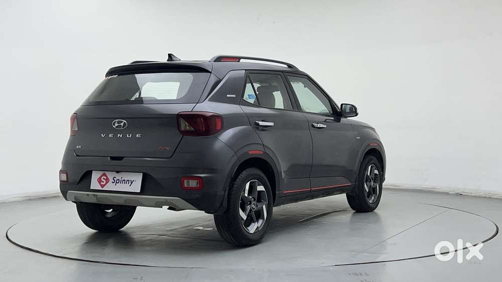 Hyundai Venue 1.0 Sx Plus Turbo Dct Dual Tone, 2022, Petrol