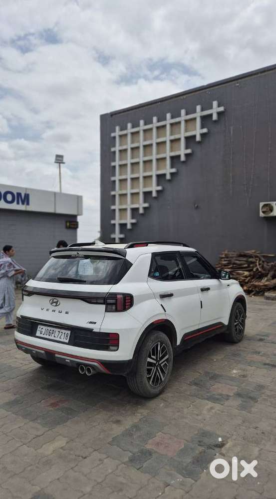 Hyundai Venue N Line 1.0 N8 Turbo Dct, 2023, Petrol