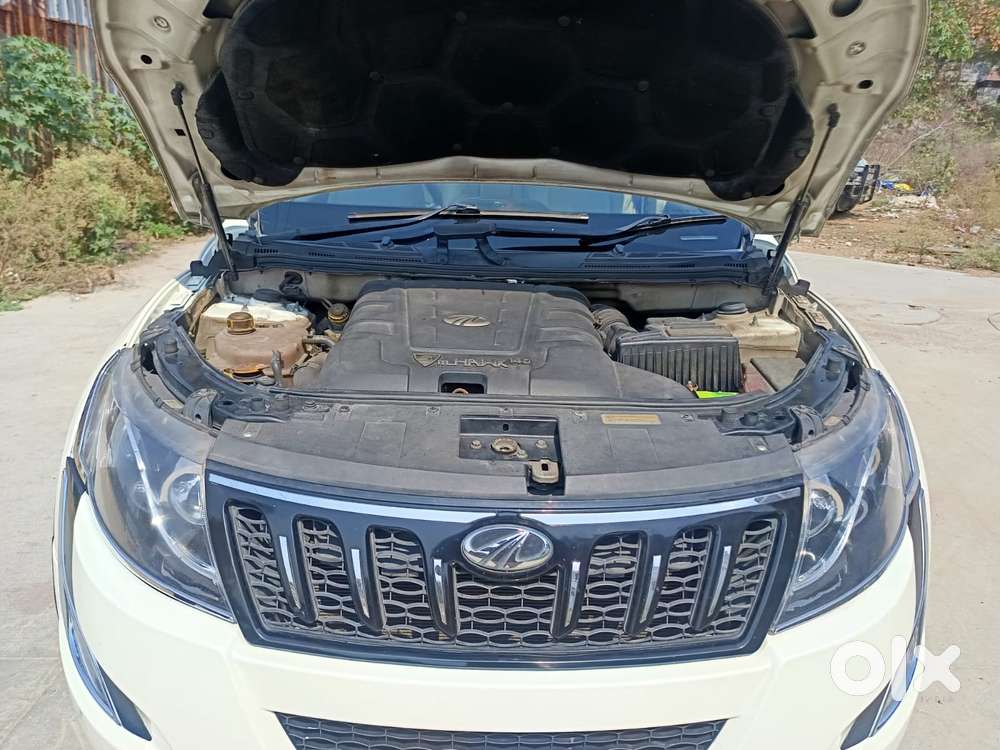 Mahindra Xuv500 At W10 Awd, 2016, Diesel