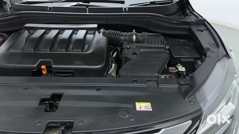 Mahindra Xuv700 2.0 Ax 7 Petrol At Str, 2023, Petrol