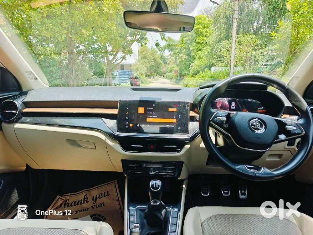 Skoda Slavia Anniversary Edition 1.5l Tsi Mt, 2023, Petrol