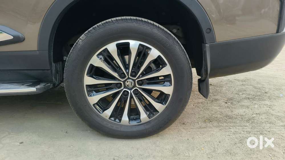 Mg Gloster Savvy 4x2 7str, 2024, Diesel