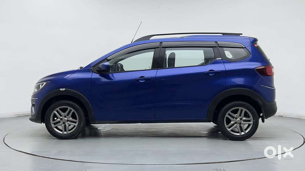 Renault Triber Rxz, 2021, Petrol