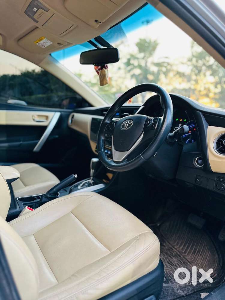 Toyota Corolla Altis Vl, 2017, Petrol
