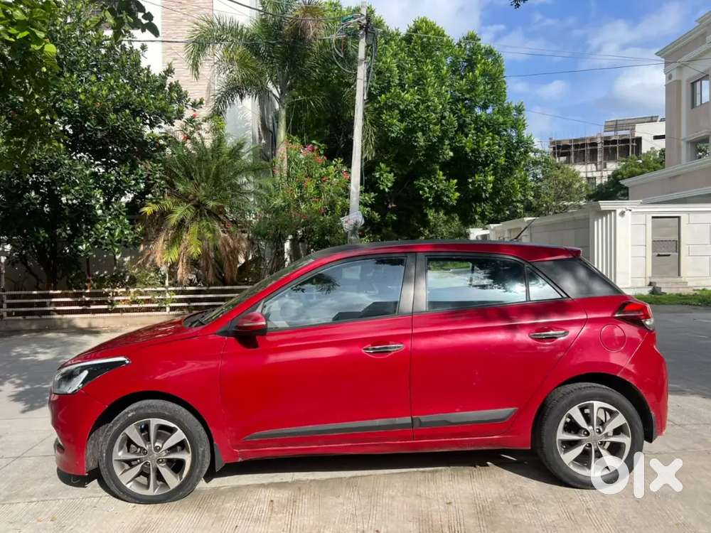 Hyundai I20 Sportz (o) Diesel - 2014 - Red - Excellent Condition