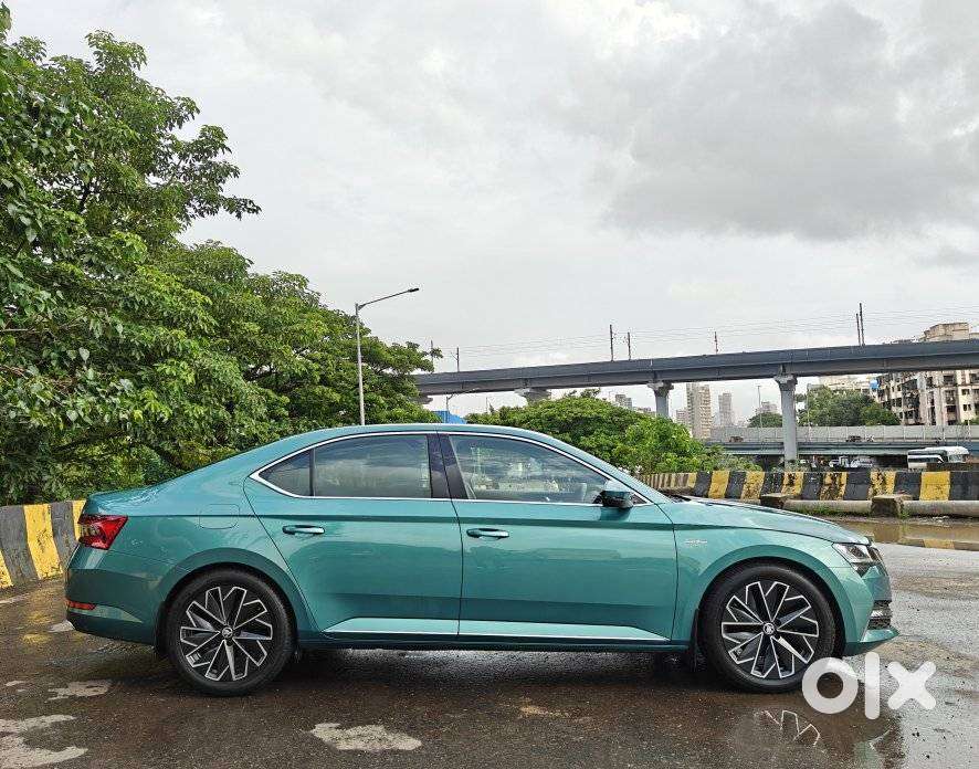 Skoda Superb 2.0 Tsi At L&k, 2024, Petrol