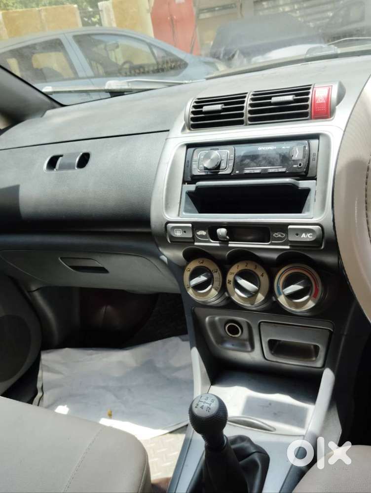 Honda City Zx Exi  New Passing Valid For 5 Years  Low 95,000 Km Only