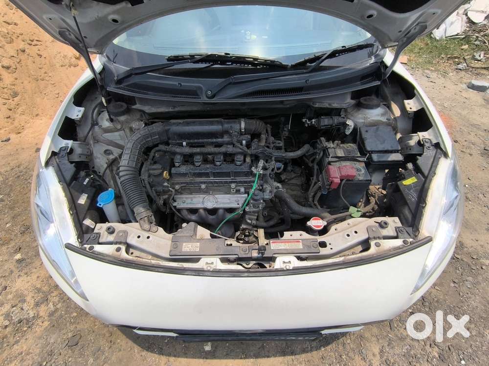 Maruti Suzuki Dzire 1.2 Vxi, 2022, Petrol