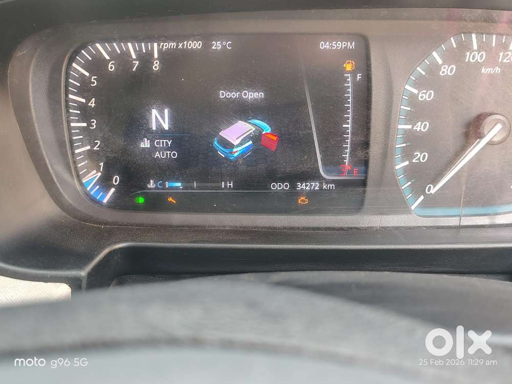 Tata Punch Creative Amt, 2022, Petrol