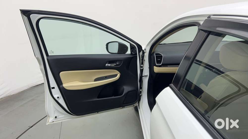 Honda City 1.5 Zx I-vtec Mt, 2023, Petrol