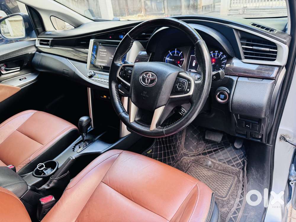 Toyota Innova Crysta 2.8z Automatic, 2019, Diesel