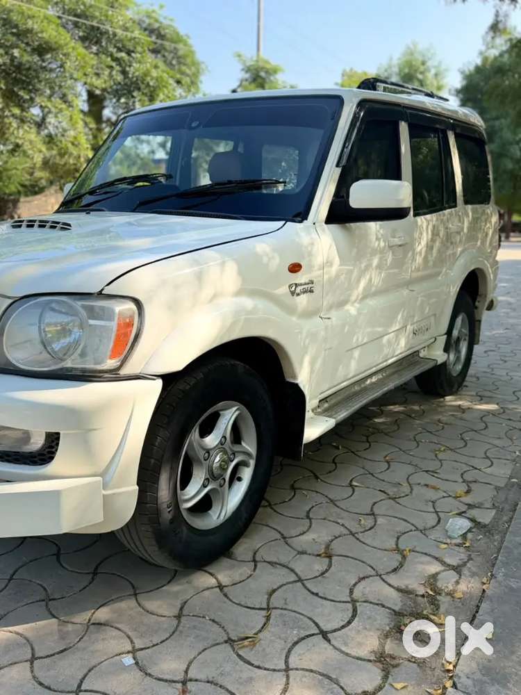 Mahindra Scorpio 2011 Manual Diesel