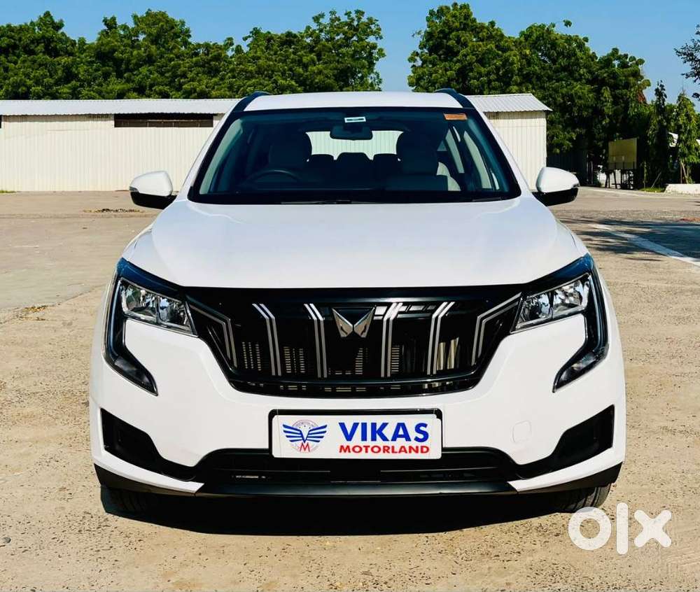 Mahindra Xuv700 2.2 Ax 5 Diesel Mt 7 Str, 2025, Diesel