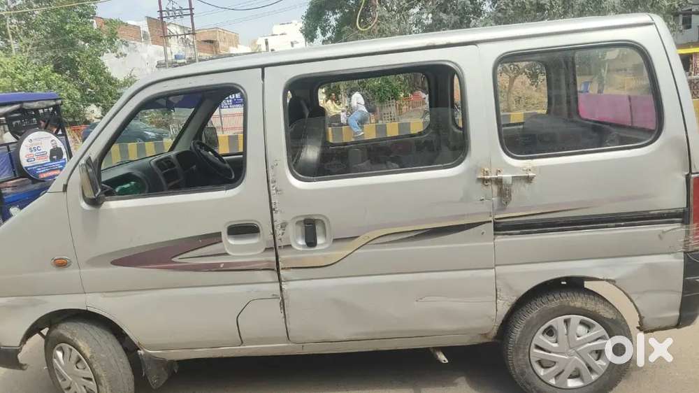 Maruti Suzuki Eeco 2011