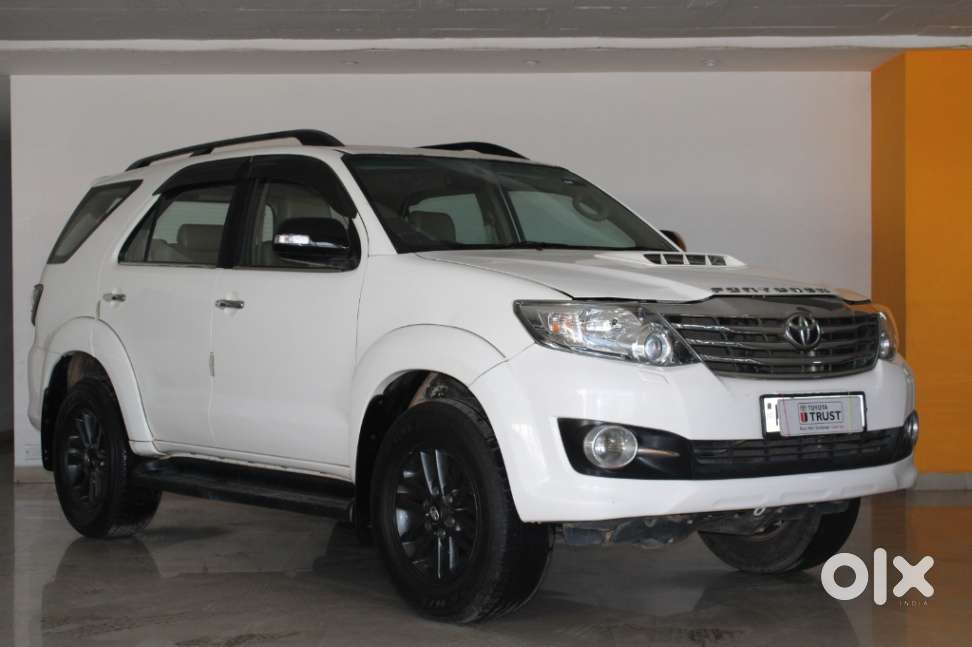 Toyota Fortuner 3.0 4x2 Mt, 2015, Diesel