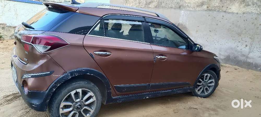 चारों टायर नए