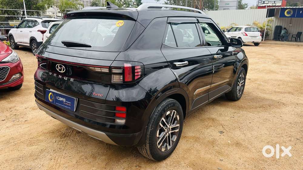 Hyundai Venue S (o) 1.0 Turbo Mt, 2023, Petrol