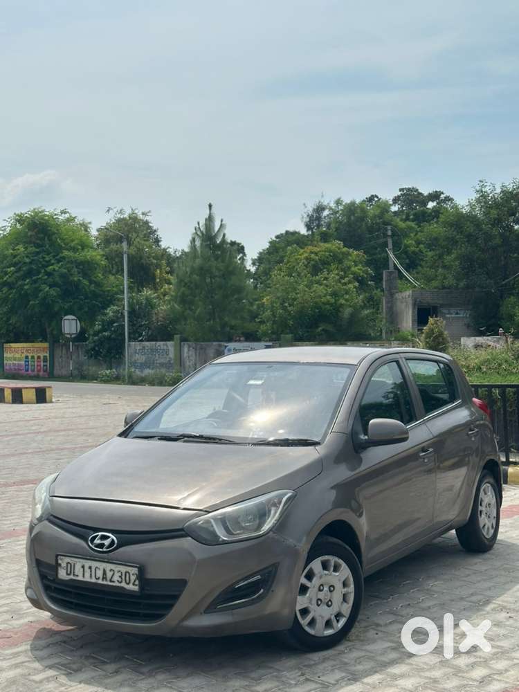 Hyundai I20 Magna 2012 Car