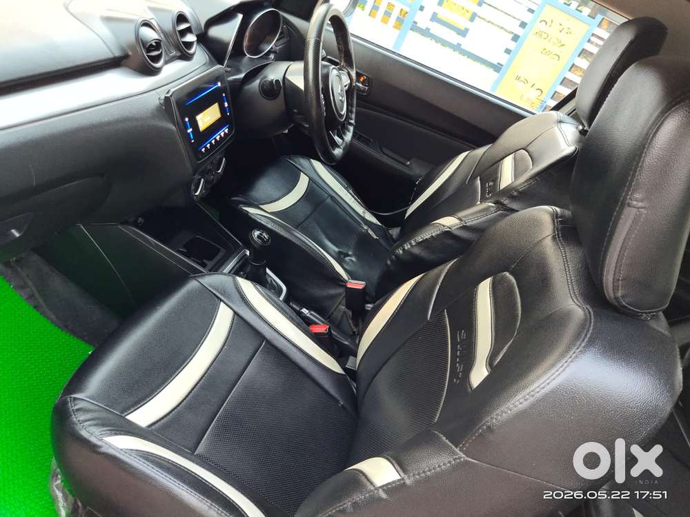 Maruti Suzuki Swift Vxi + Manual, 2022, Petrol