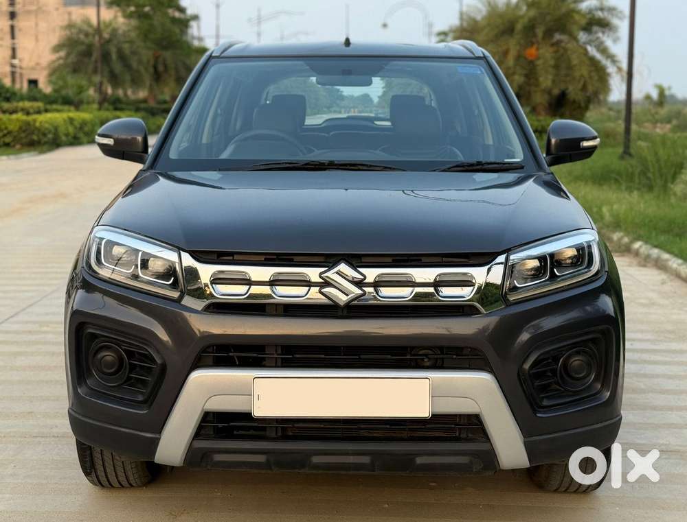 Maruti Suzuki Brezza 1.5 Zxi Smart Hybrid, 2022, Petrol