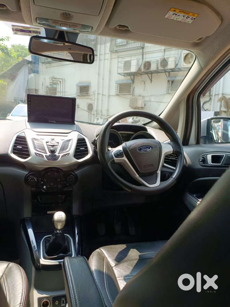 Ford Escort, 2016, Petrol