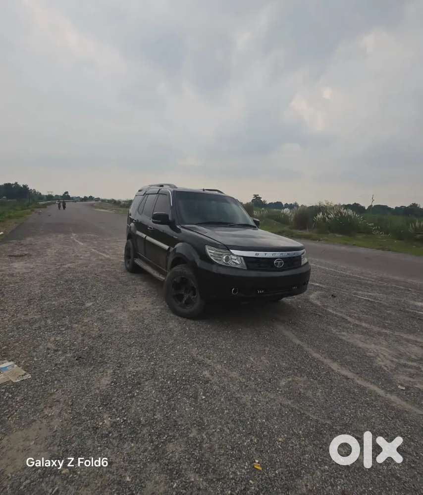 Tata Safari Storme 2017