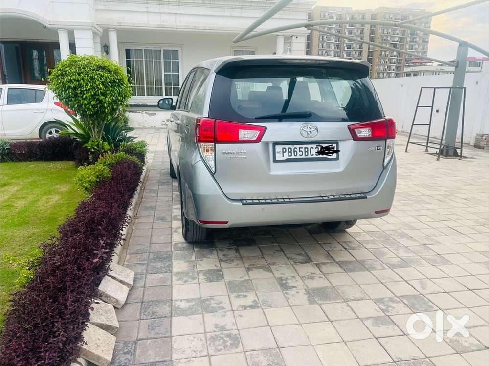 Toyota Innova Crysta 2022 Diesel 67000 Km Driven