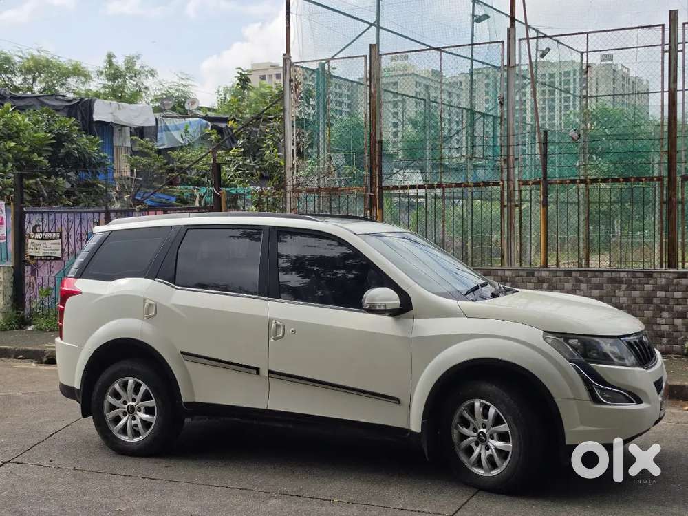 Mahindra Xuv500 W10 2015