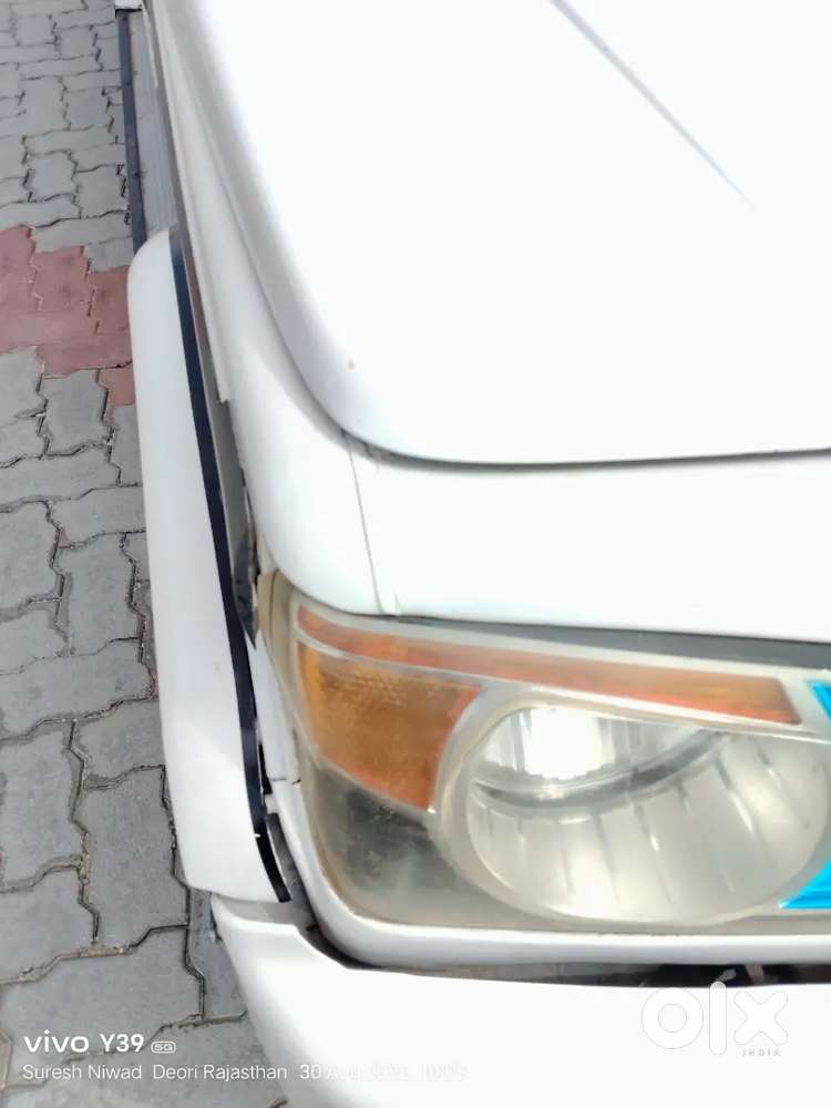 Mahindra Bolero Power 2013