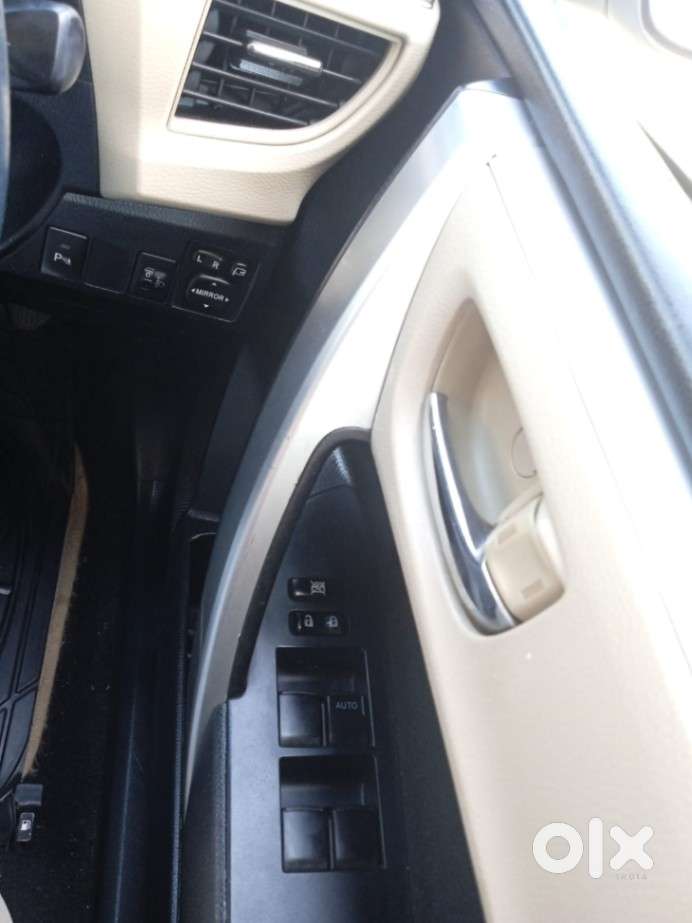Toyota Corolla Altis G At, 2016, Petrol